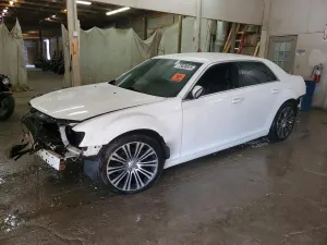 2013 CHRYSLER 300