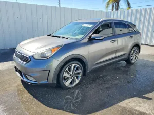 2017 KIA NIRO