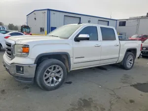 2015 GMC SIERRA