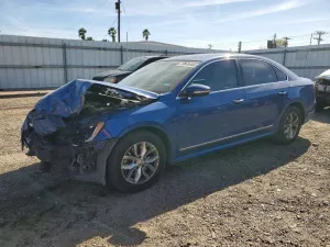 2017 VOLKSWAGEN PASSAT