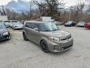 2012 TOYOTA SCION