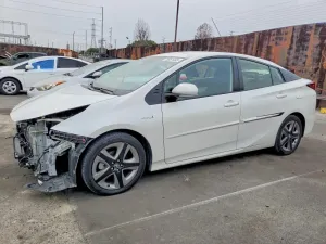 2019 TOYOTA PRIUS