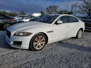 2017 JAGUAR XF