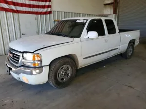 2004 GMC SIERRA