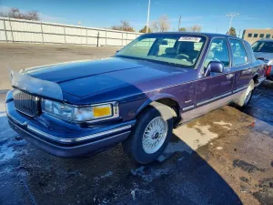 1997 LINCOLN TOWNCAR