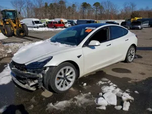2021 TESLA MODEL 3