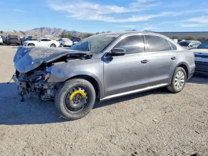 2013 VOLKSWAGEN PASSAT