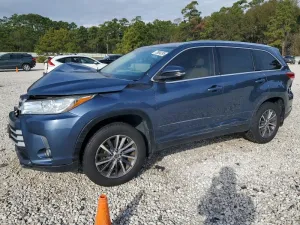 2019 TOYOTA HIGHLANDER