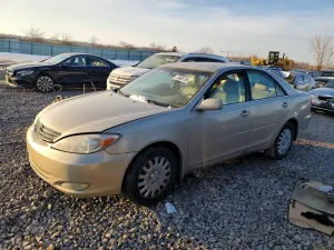 2004 TOYOTA CAMRY