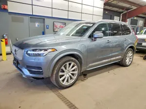 2016 VOLVO XC90