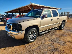 2006 GMC SIERRA