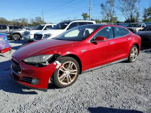 2014 TESLA MODEL S