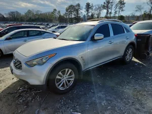 2010 INFINITI FX35