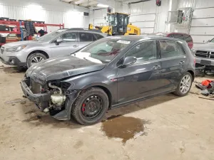 2016 VOLKSWAGEN GTI