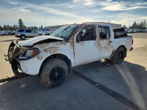 2017 NISSAN FRONTIER