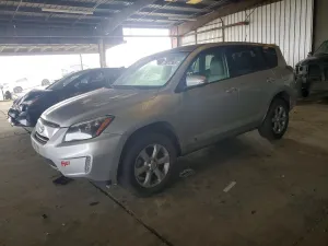 2014 TOYOTA RAV4