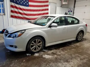 2013 SUBARU LEGACY