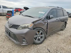 2018 TOYOTA SIENNA