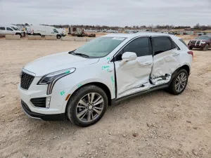2022 CADILLAC XT5