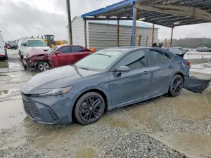 2025 TOYOTA CAMRY