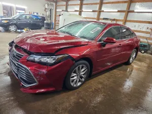 2019 TOYOTA AVALON