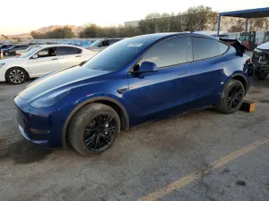 2024 TESLA MODEL Y