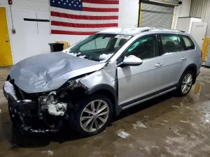 2017 VOLKSWAGEN GOLF