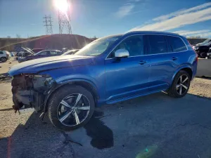 2017 VOLVO XC90