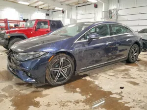 2022 MERCEDES-BENZ EQS SEDAN