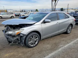 2017 TOYOTA CAMRY
