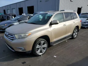 2012 TOYOTA HIGHLANDER