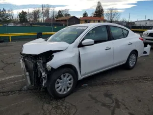 2019 NISSAN VERSA