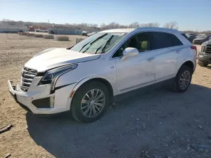 2017 CADILLAC XT5