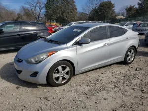 2013 HYUNDAI ELANTRA