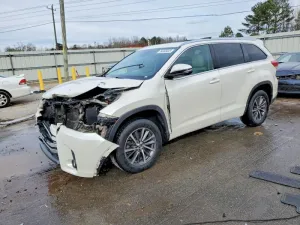 2018 TOYOTA HIGHLANDER