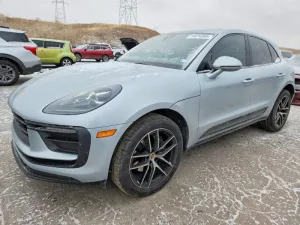2022 PORSCHE MACAN