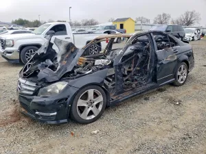 2013 MERCEDES-BENZ C-CLASS