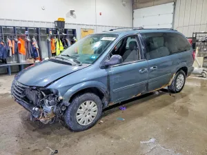 2005 CHRYSLER MINIVAN