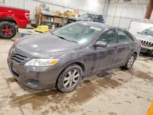 2011 TOYOTA CAMRY