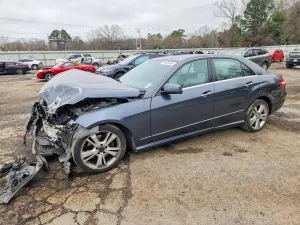 2013 MERCEDES-BENZ E-CLASS