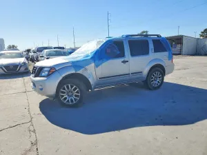 2010 NISSAN PATHFINDER