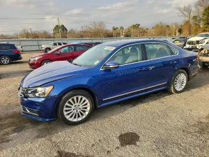 2016 VOLKSWAGEN PASSAT