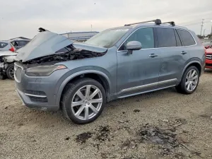 2018 VOLVO XC90