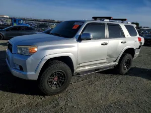 2010 TOYOTA 4RUNNER