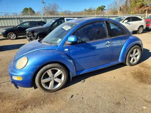 2000 VOLKSWAGEN BEETLE