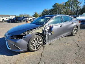 2021 LEXUS ES350