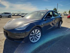 2018 TESLA MODEL 3