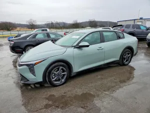 2025 KIA K4 LX