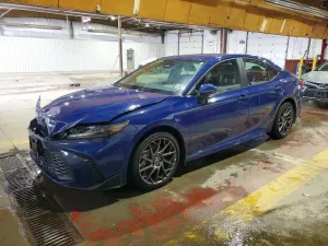 2025 TOYOTA CAMRY