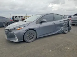 2022 TOYOTA PRIUS